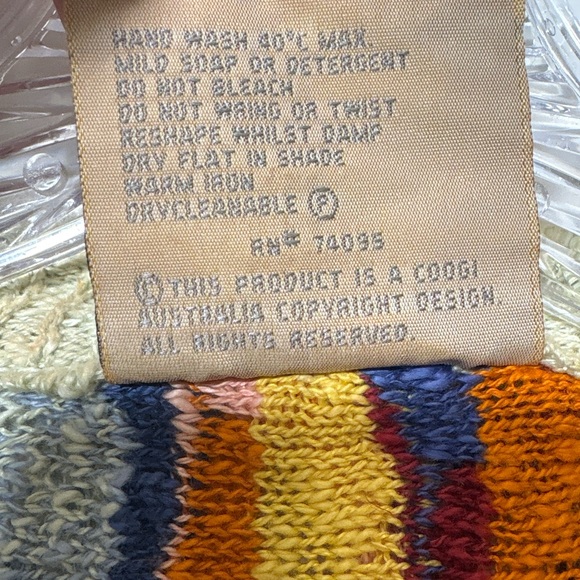 Vintage Early 1990s COOGI Australia Textured Knit Sweater - Picture 13 of 14